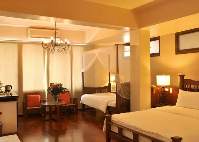 Hotel Sourire At Rattanakosin Island
